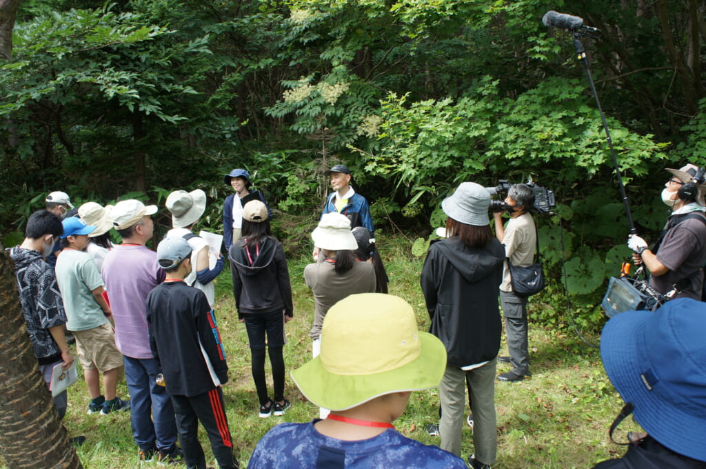 「北海道大学×HBC SDGs大学 in JTの森 積丹 ～森と川のいのちのつながり～」を開催しました