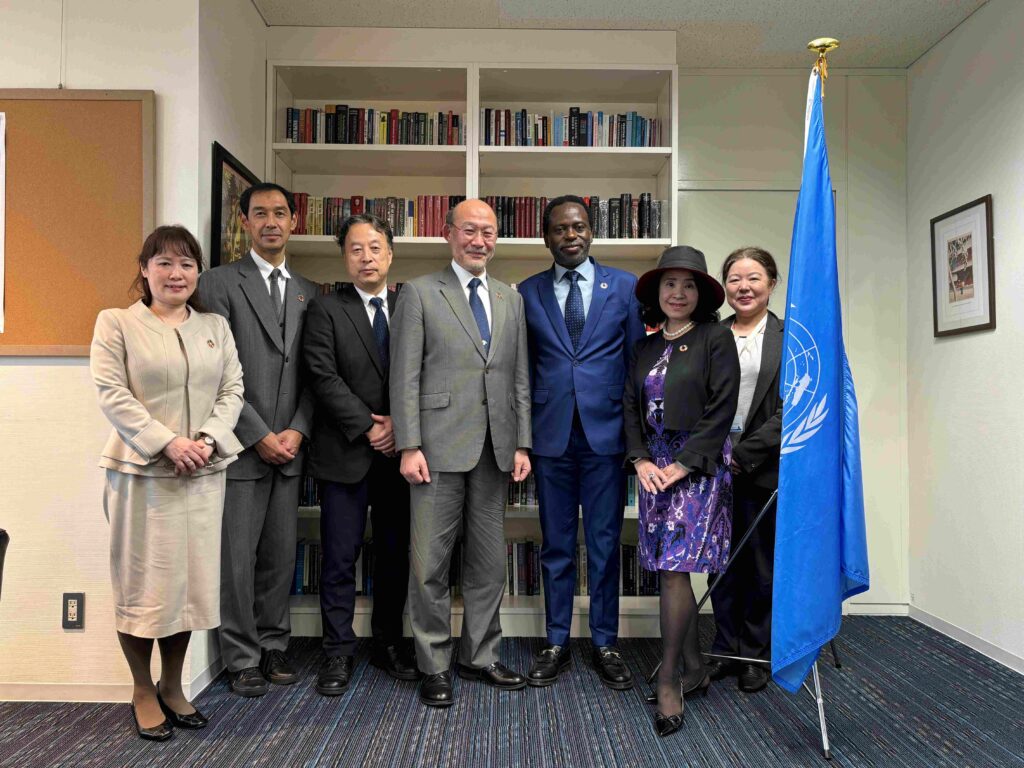 横田理事・副学長らが国連大学を表敬訪問しました