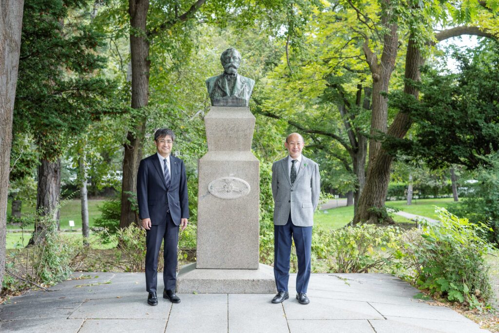 「The JR Hokkaido」に横田篤理事・副学長（サステイナビリティ推進機構機構長）の特別対談が掲載されました